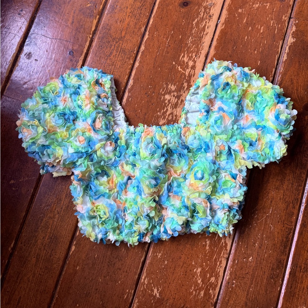 Floral Puff Sleeve Crop Top